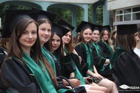 Tot mai multe fete din Moldova aleg să facă studii superioare: Demonstrează dorința fetelor de a-și crește calificarea muncii